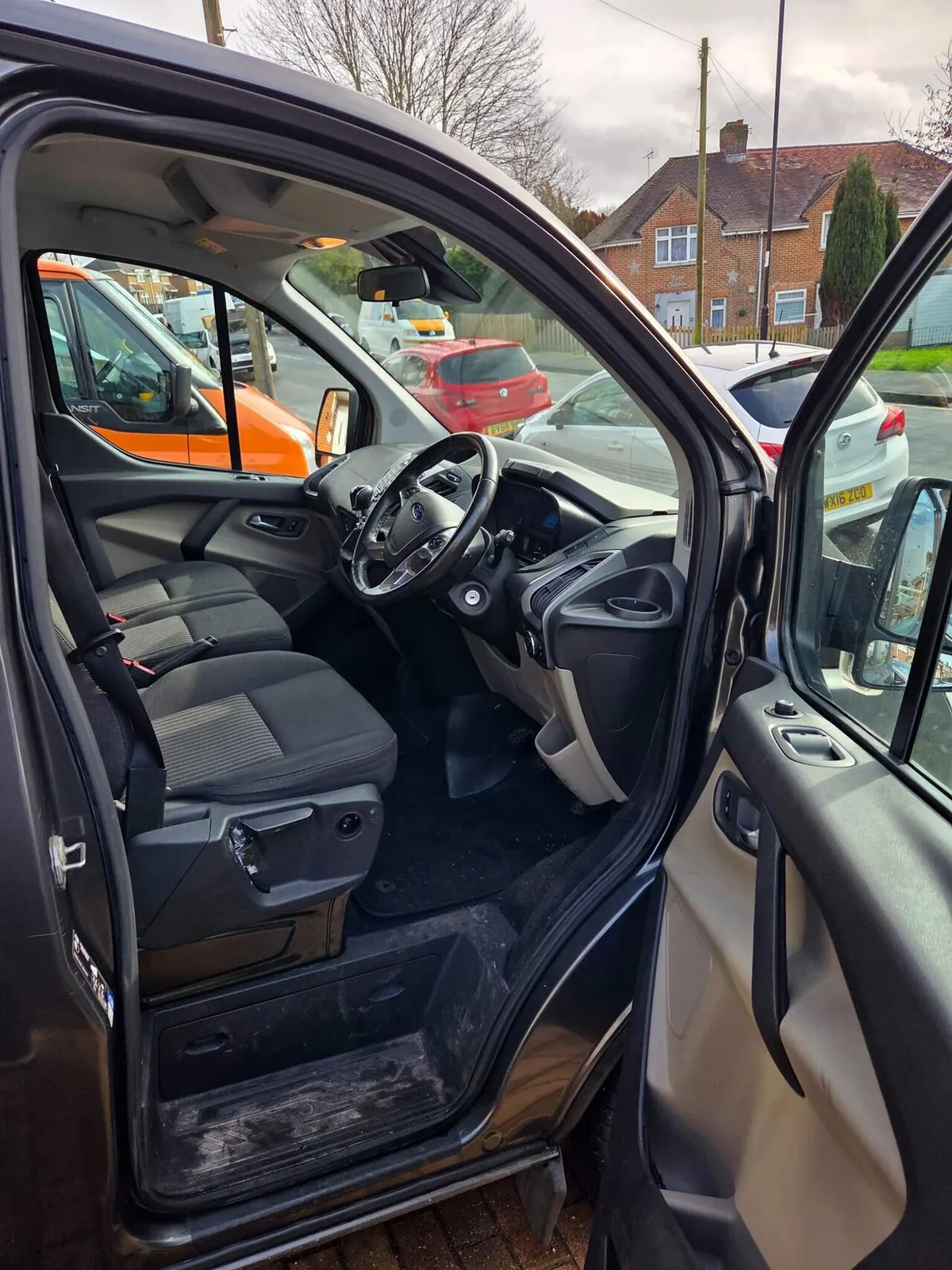 Ford Tourneo Custom 2016 photo 3