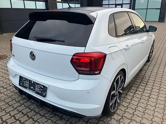 Volkswagen Polo 2018 photo 4