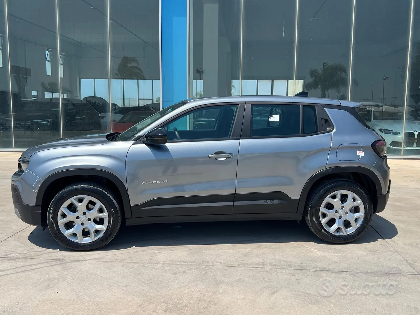 Jeep Avenger 2024 photo 2
