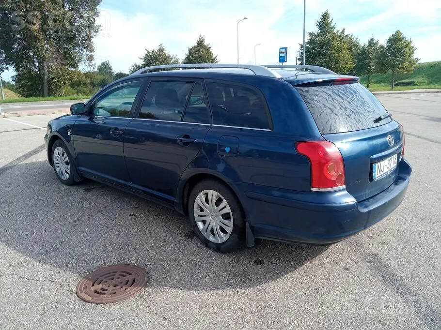 Toyota Avensis 2005 photo 3
