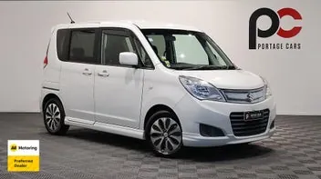 Suzuki Solio 2014 photo 2