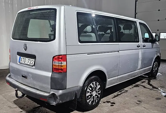 Volkswagen Caravelle 2006 photo 2