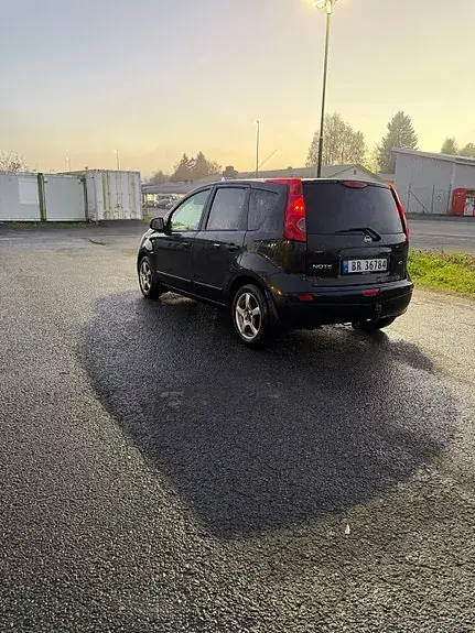 Nissan Note 2006 photo 5
