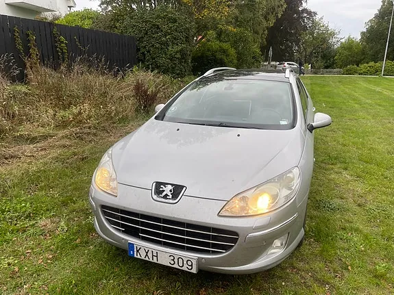 Peugeot 407 2011 photo 2