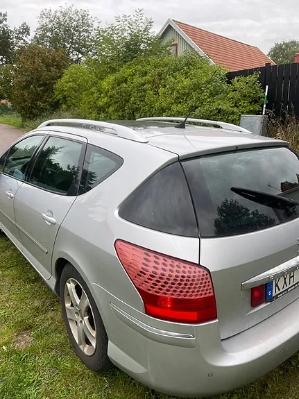 Peugeot 407 2011 photo 4