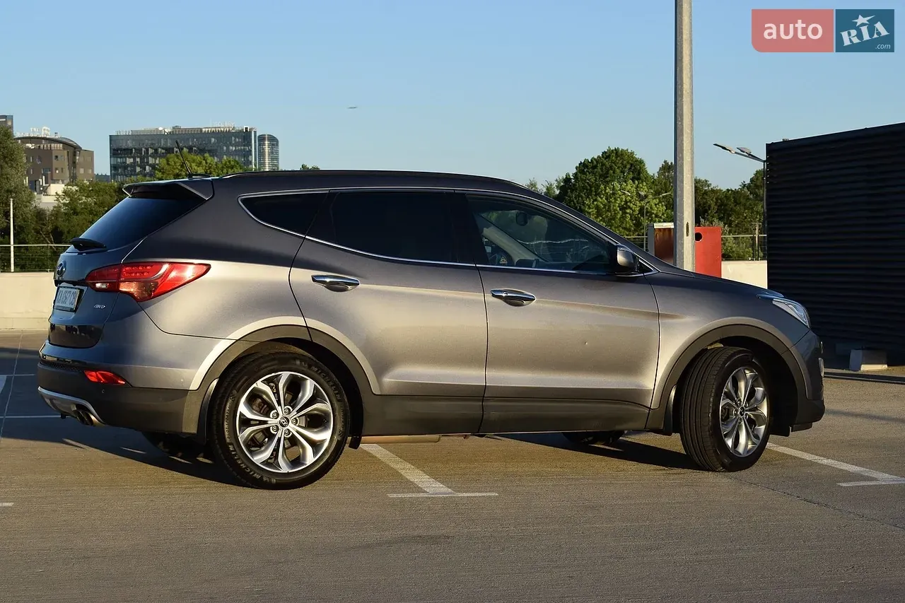 Hyundai Santa Fe 2013 photo 5