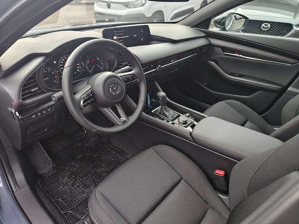 Mazda Mazda3 photo 3