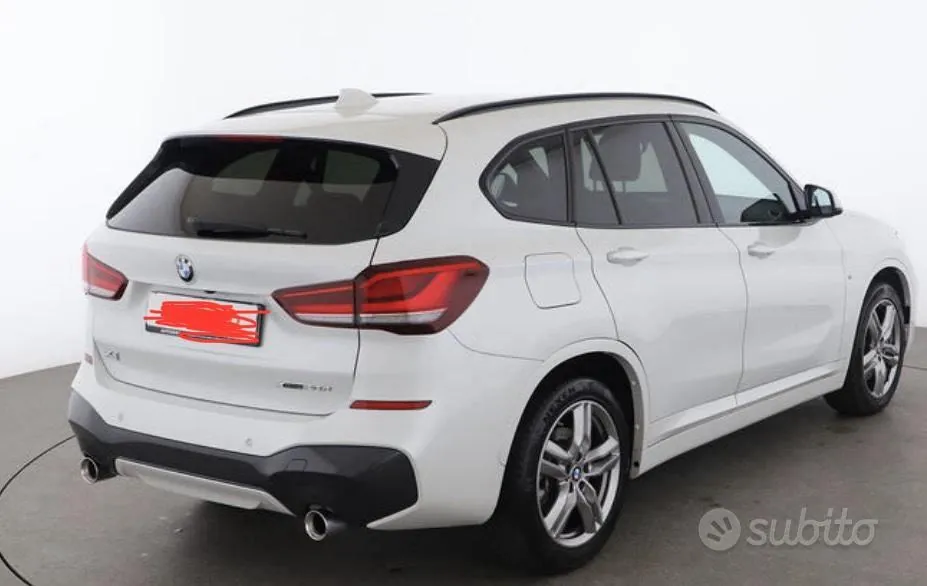 BMW X1 2022 photo 2