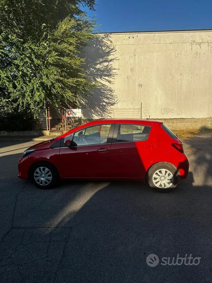 Toyota Yaris 2016 photo 4