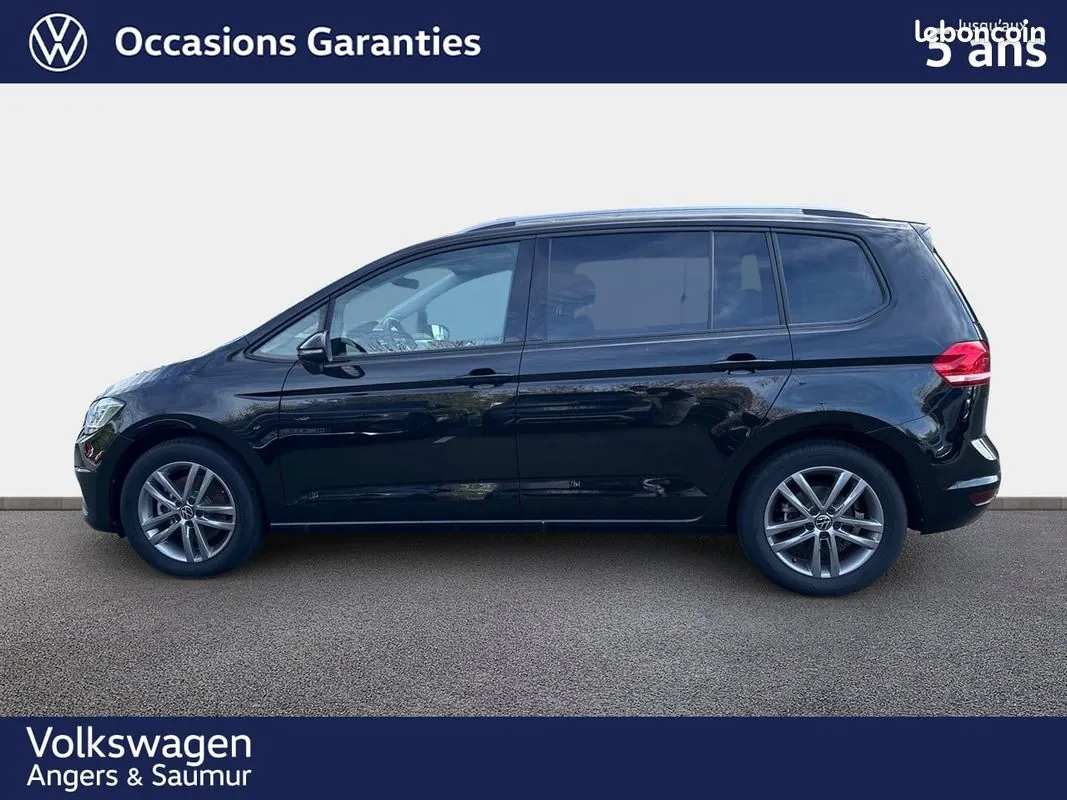 Volkswagen Touran 2025 photo 2