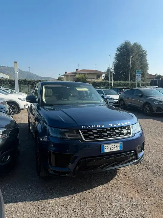 Land Rover Range Rover Sport 2018 photo 2