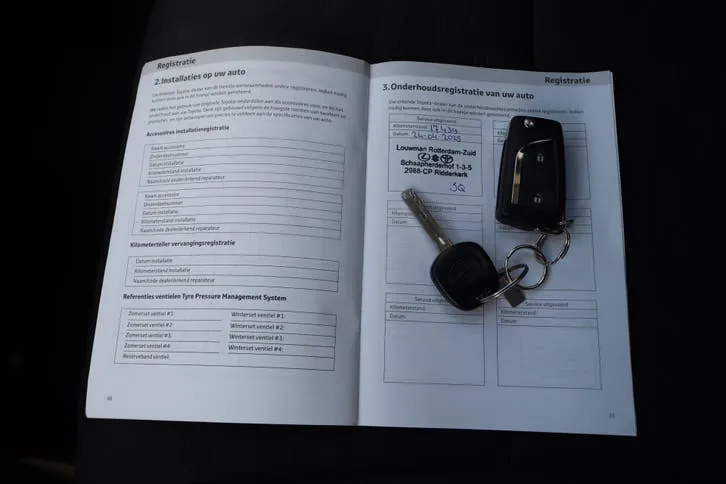 Toyota Yaris 2024 photo 3