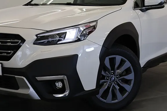 Subaru Outback 2024 photo 2