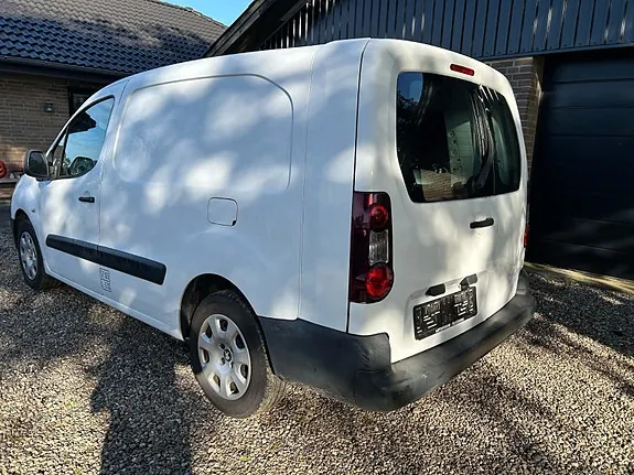 Peugeot Partner 2016 photo 2