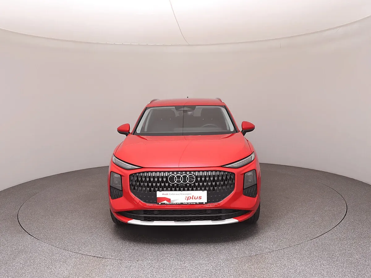 Audi Q3 2026 photo 3