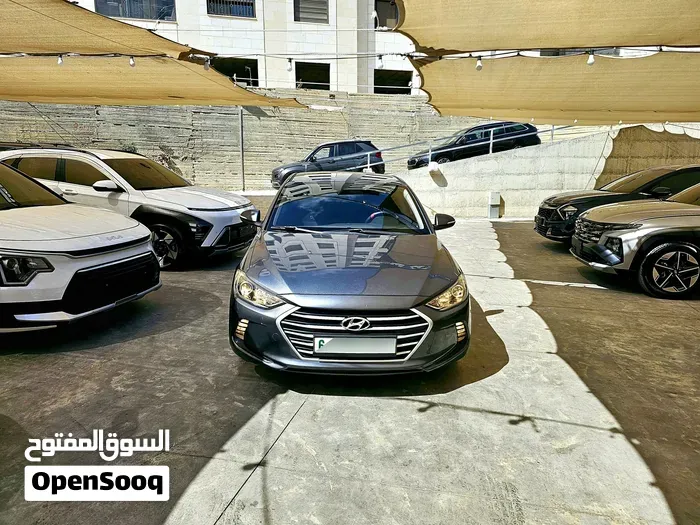 Hyundai Elantra 2017 photo 3