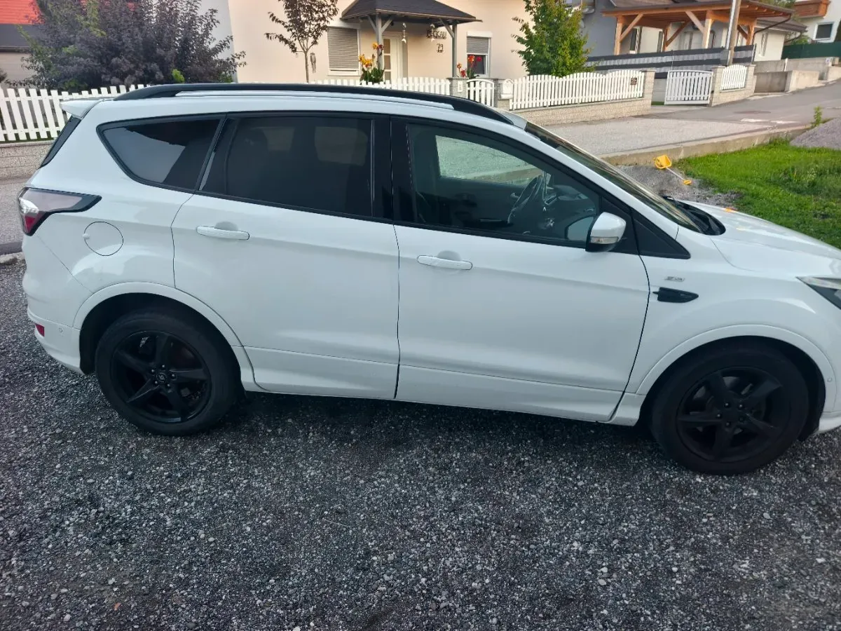 Ford Kuga 2017 photo 2