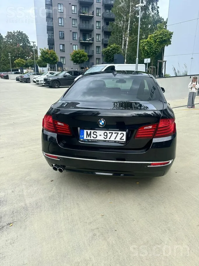 BMW 530 2014 photo 4