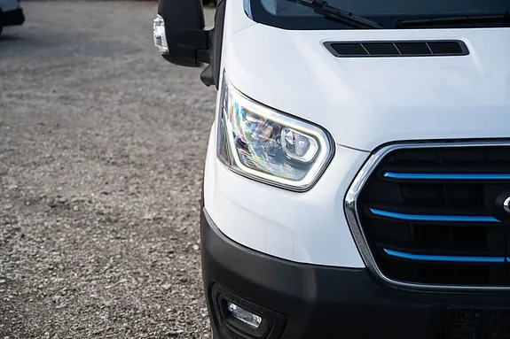 Ford Transit 2022 photo 4