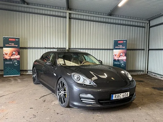 Porsche Panamera 4S 2012 photo 2