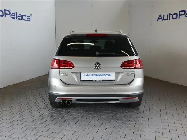 Volkswagen Golf 2016 photo 4