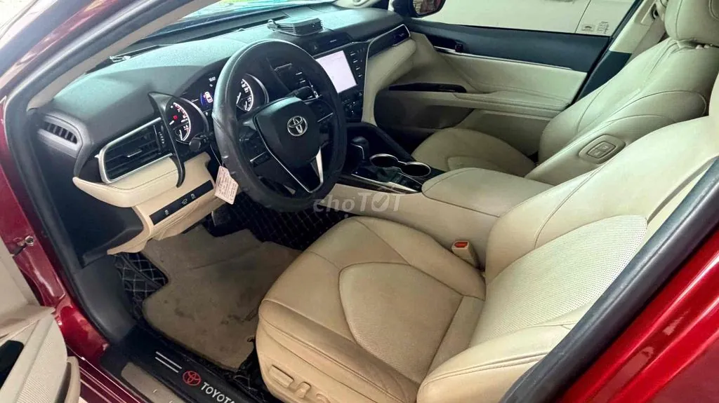 Toyota Camry 2019 photo 5