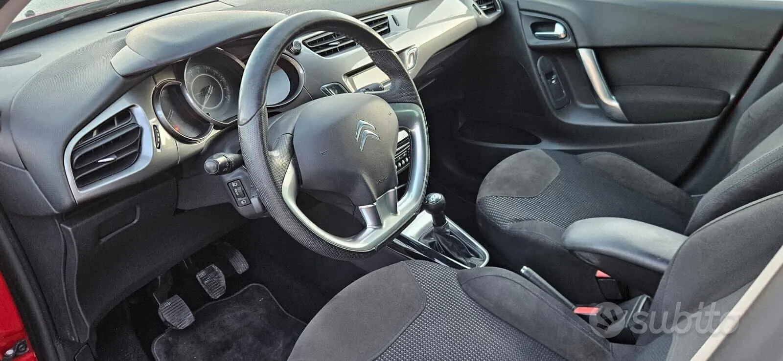 Citroen C3 2011 photo 5
