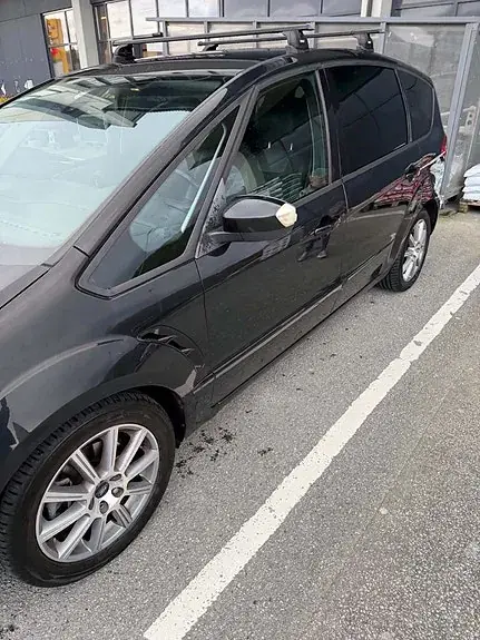 Ford S-Max 2012 photo 5