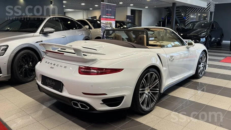 Porsche 911 2013 photo 5