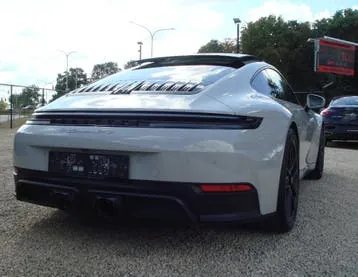 Porsche 911 2025 photo 3
