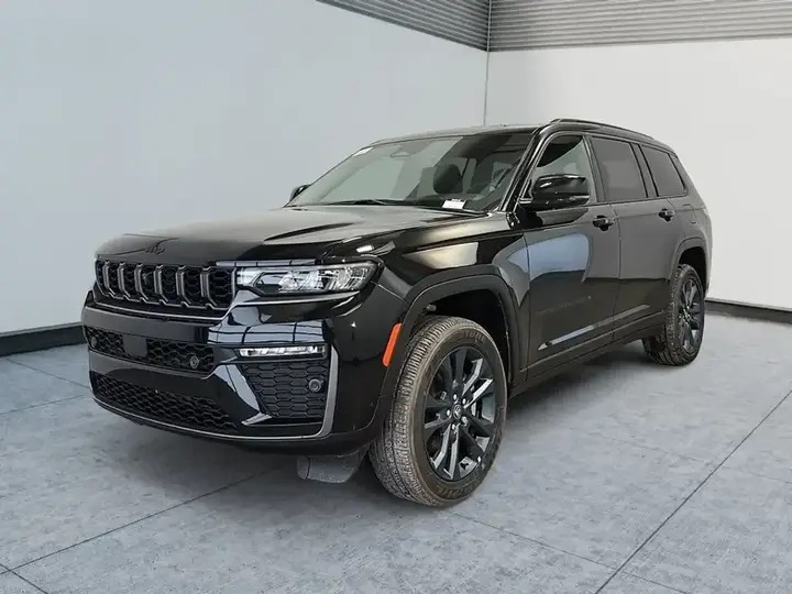 Jeep Grand Cherokee 2026 photo 5