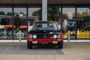 Lancia Fulvia Monte Carlo 1974 photo 2