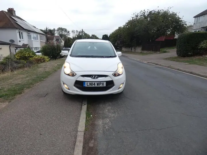 Hyundai Ix20 2014 photo 4