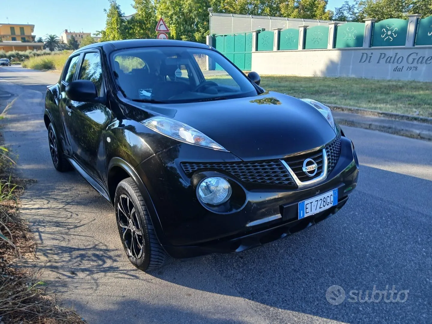 Nissan Juke 2014 photo 2