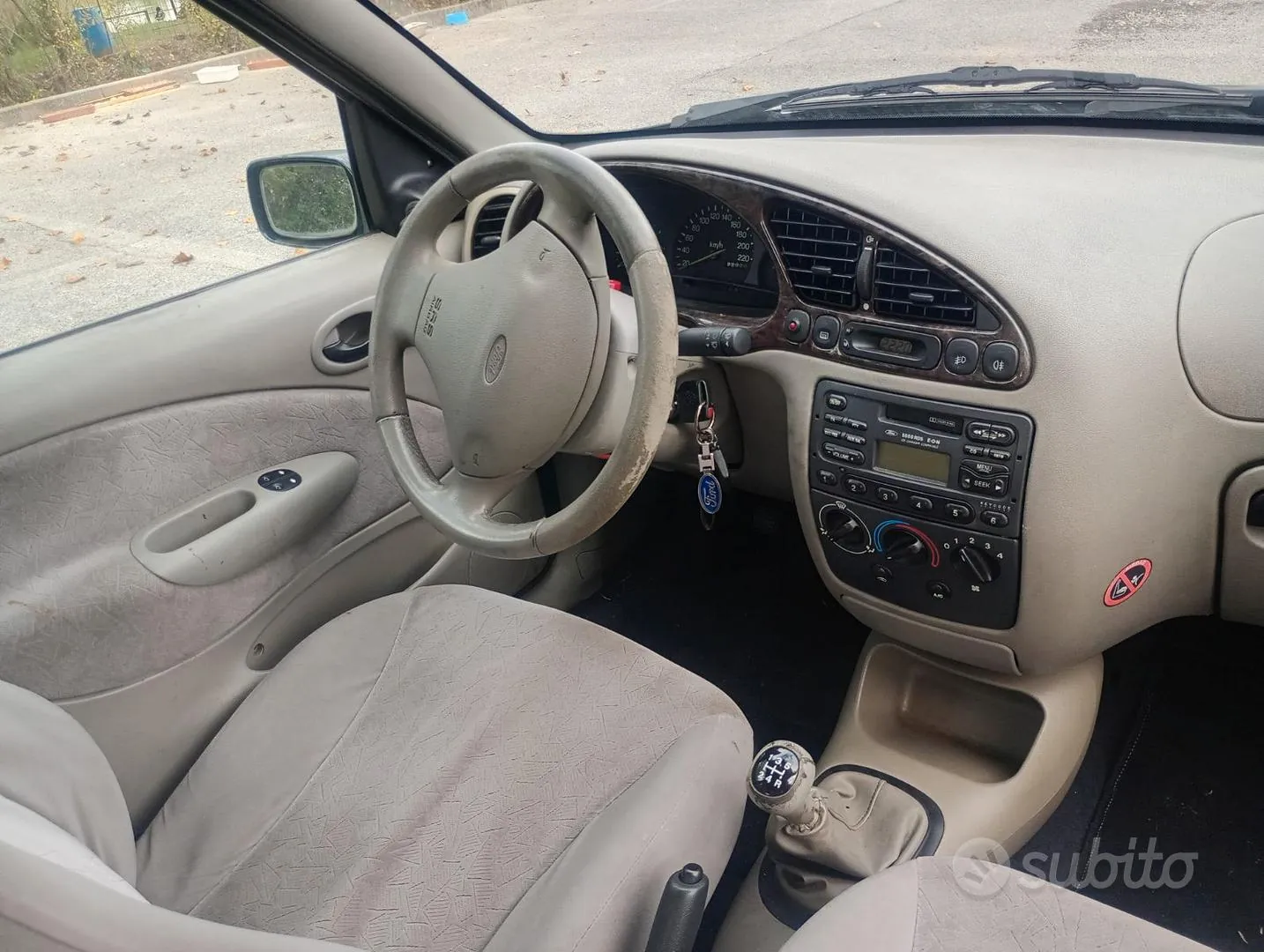 Ford Fiesta 1998 photo 5
