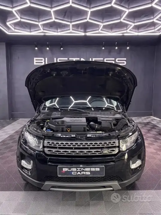 Land Rover Range Rover Evoque 2018 photo 4