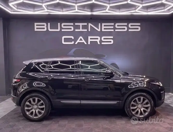 Land Rover Range Rover Evoque 2018 photo 3