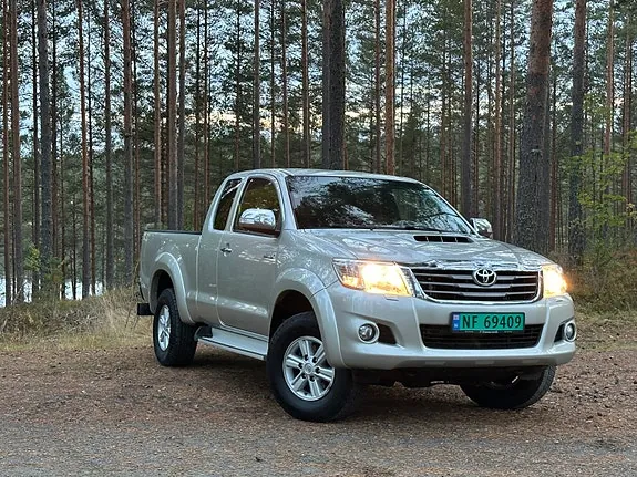 Toyota Hilux 2014 photo 2