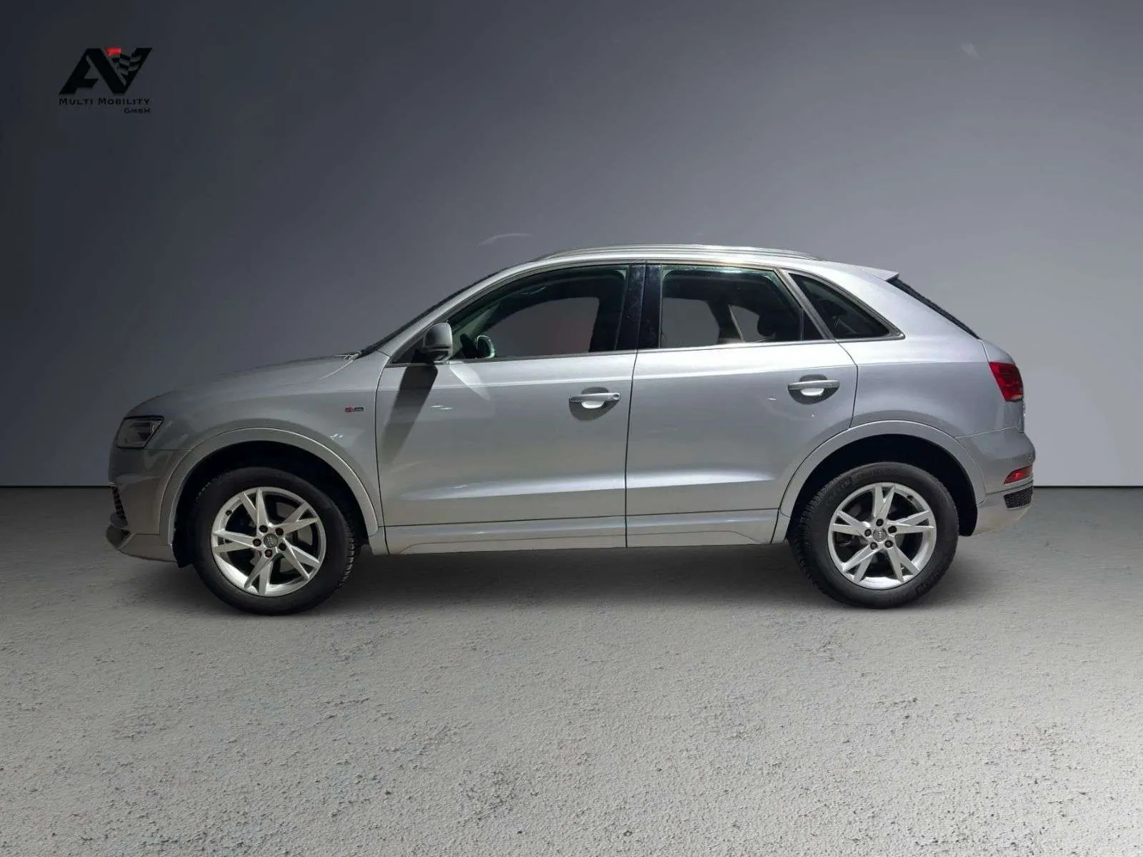 Audi Q3 2017 photo 4