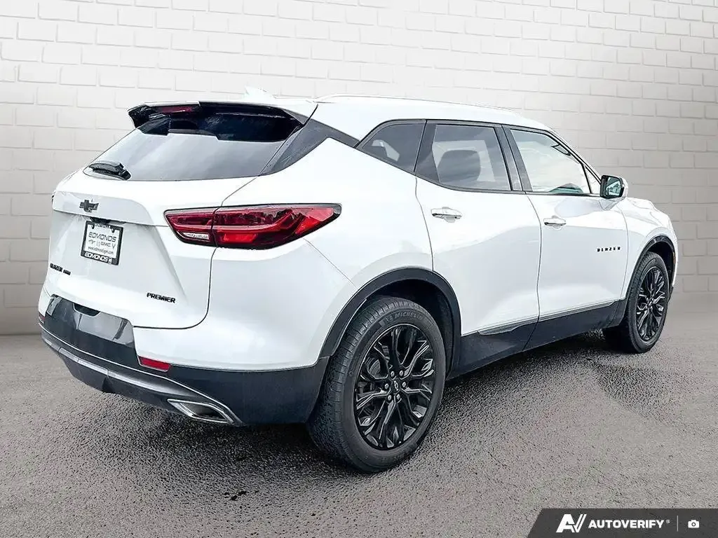 Chevrolet Blazer 2023 photo 5
