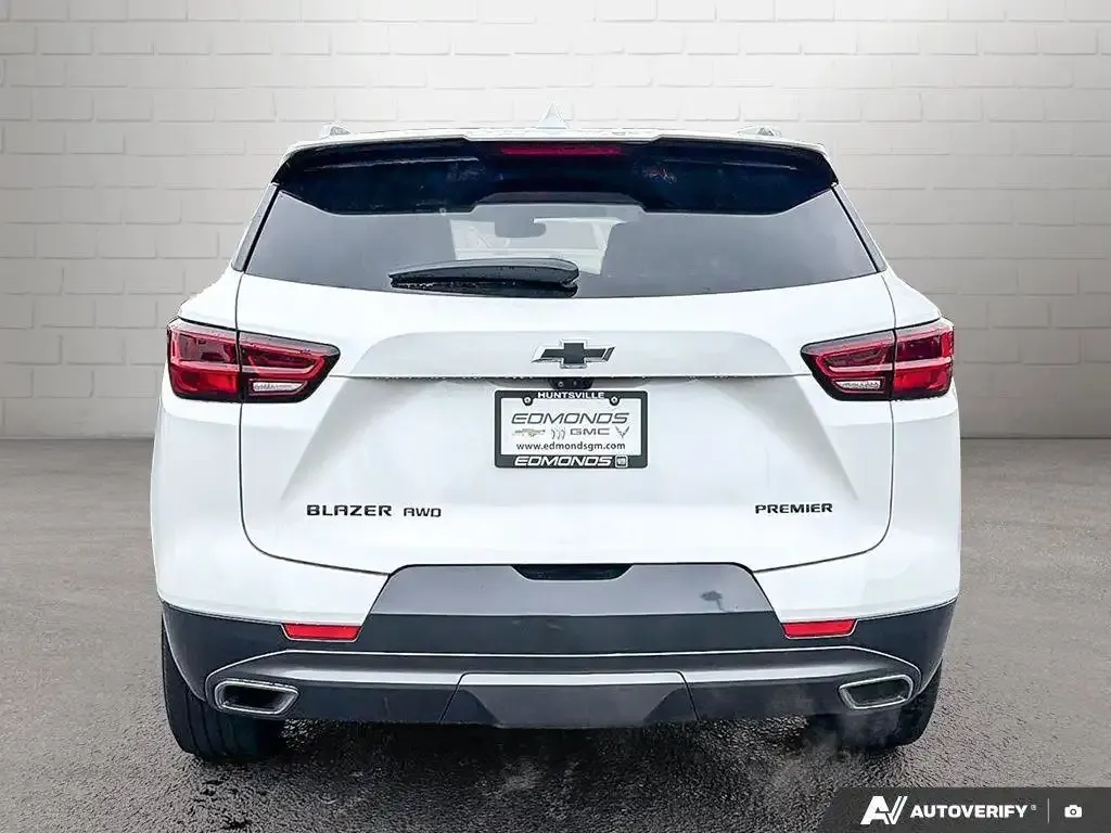 Chevrolet Blazer 2023 photo 4