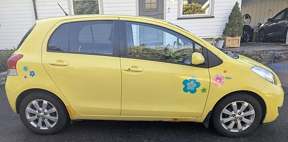Toyota Yaris 2009 photo 3