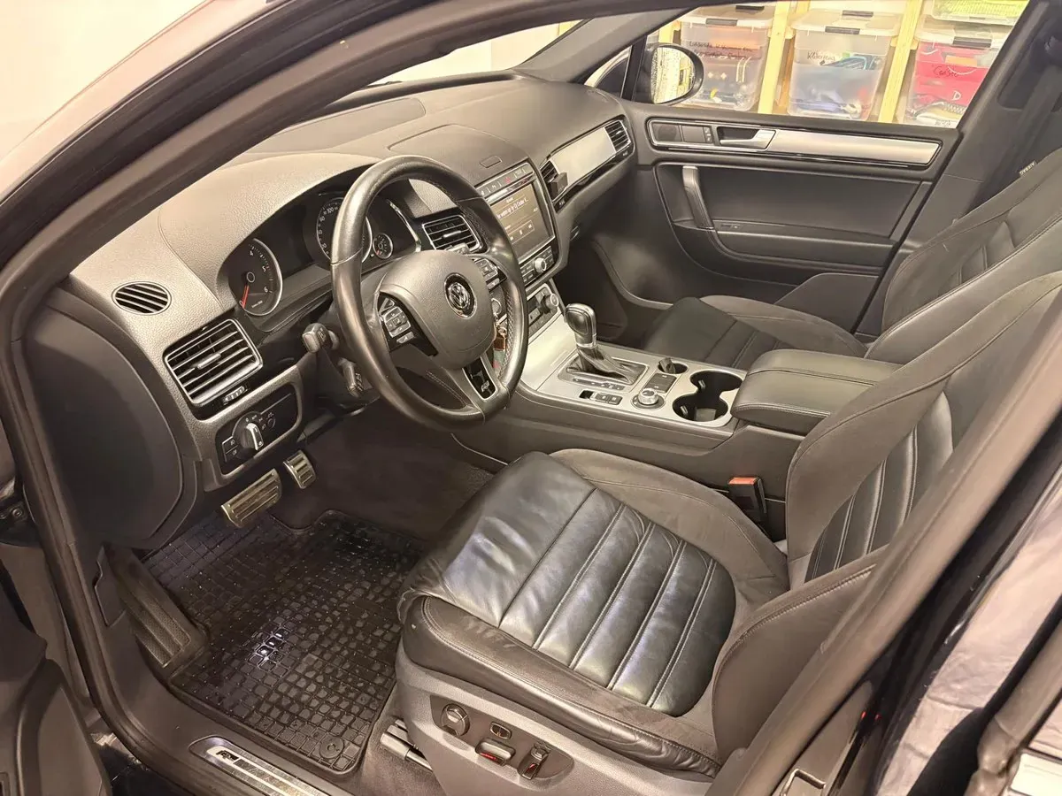 Volkswagen Touareg 2016 photo 3