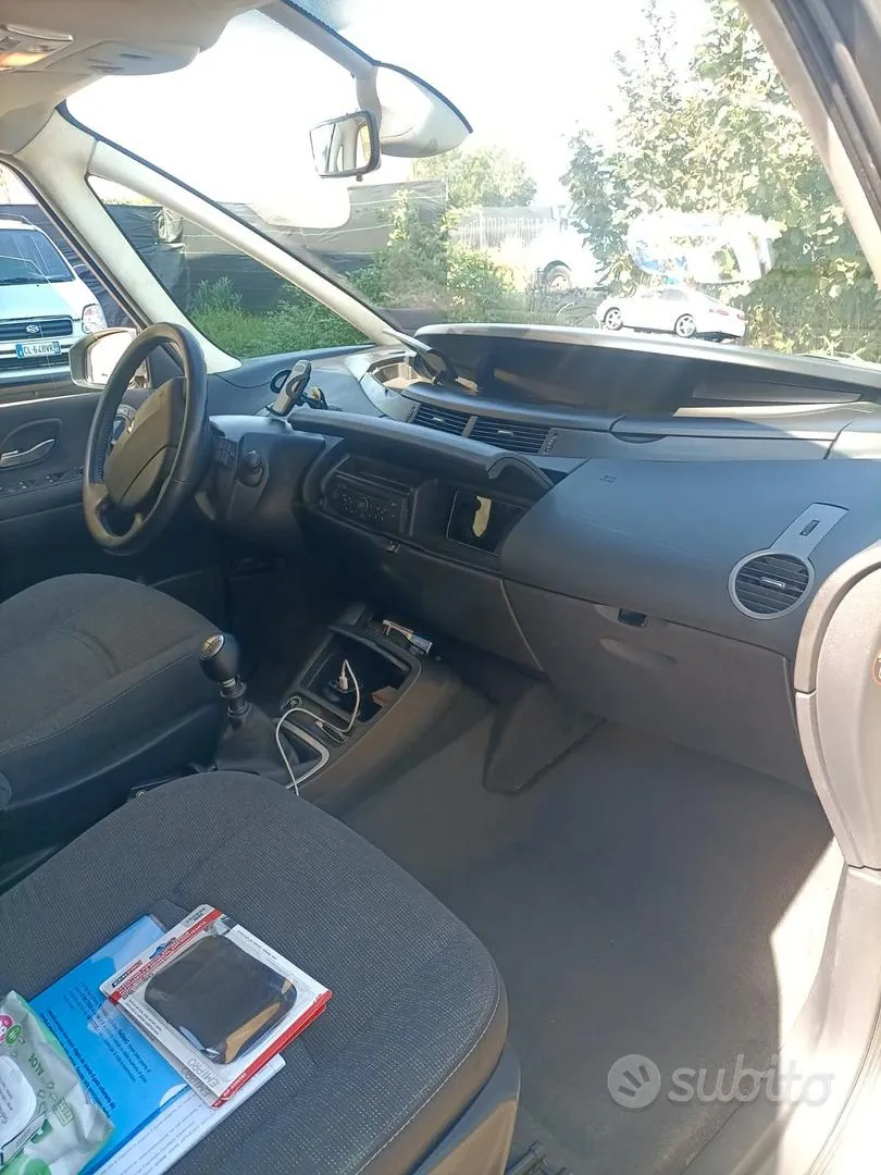 Renault Espace 2008 photo 4