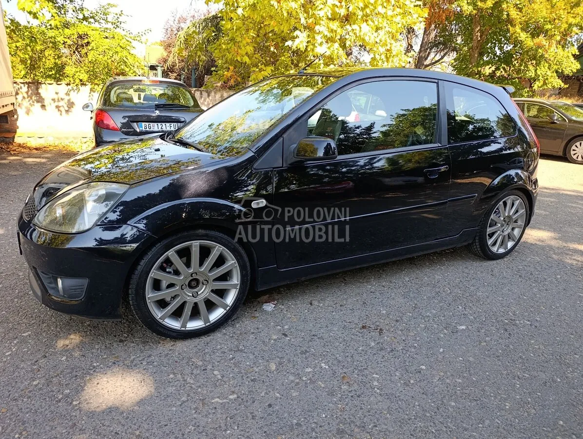 Ford Fiesta 2006 photo 4