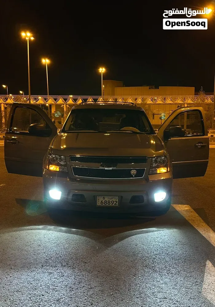 Chevrolet Tahoe 2008 photo 2