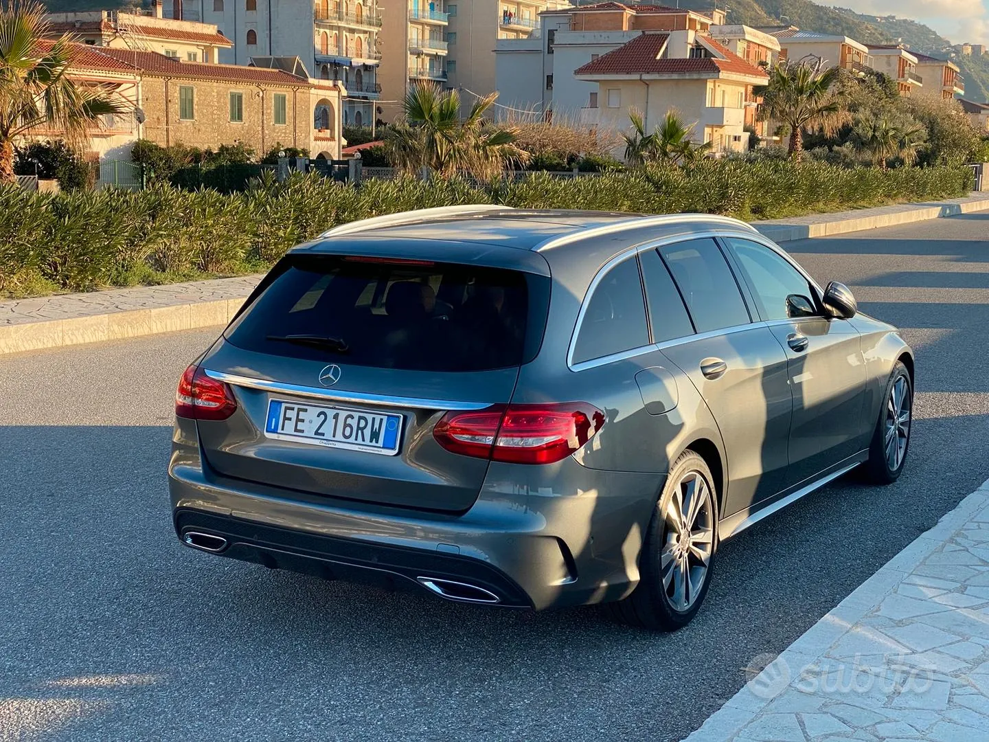 Mercedes-Benz C-Class 2016 photo 2