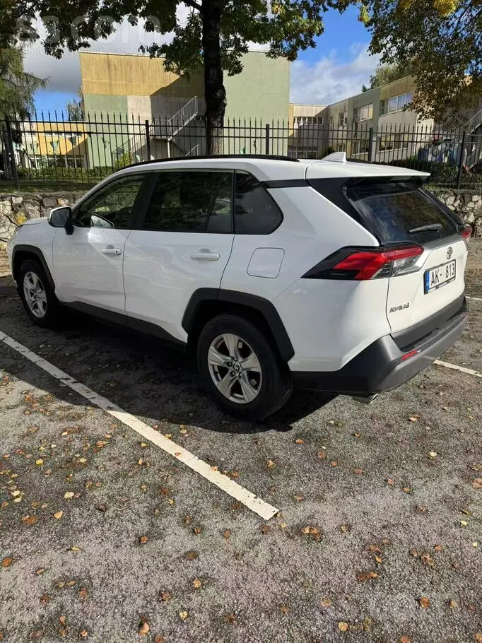 Toyota Rav4 2019 photo 4