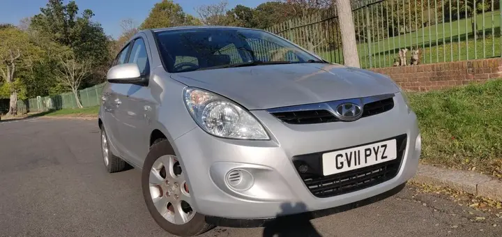Hyundai I20