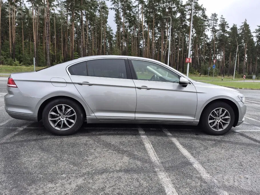 Volkswagen Passat 2015 photo 2